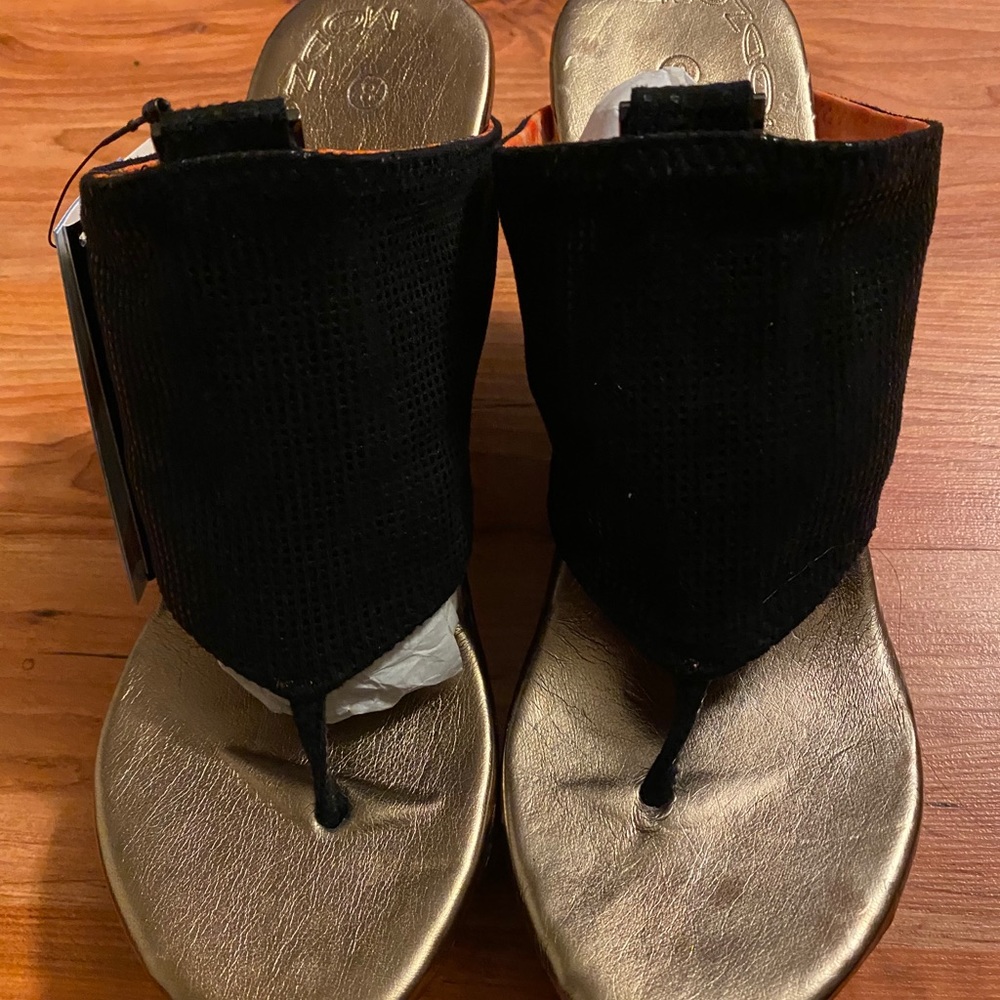 Modzuri Reversible Wedge